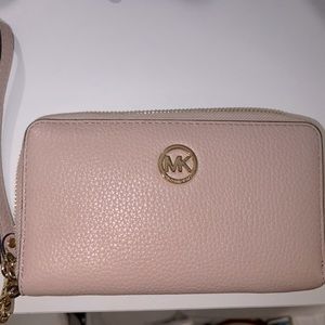 Michael Kors Wristlet